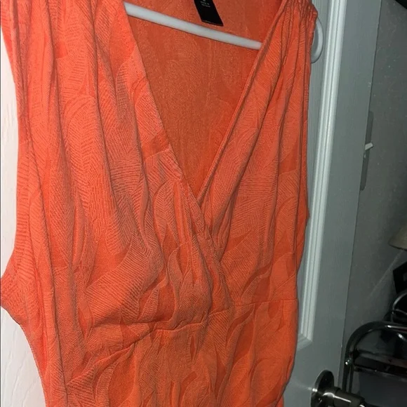 Ann Taylor Orange Textured Short Sleeve Blouse - Picture 10 of 13